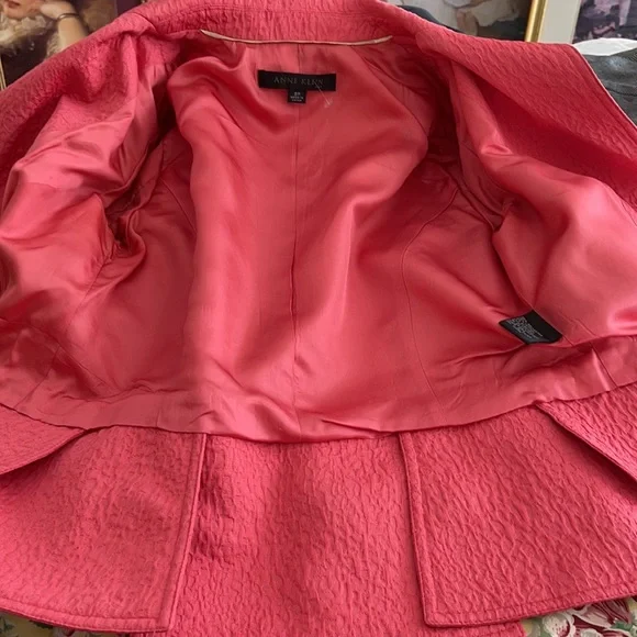 Vintage Ann Klein pink textured skirt set